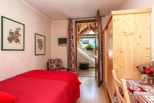 *** Szálloda Albergo Adele Bormio Olaszország