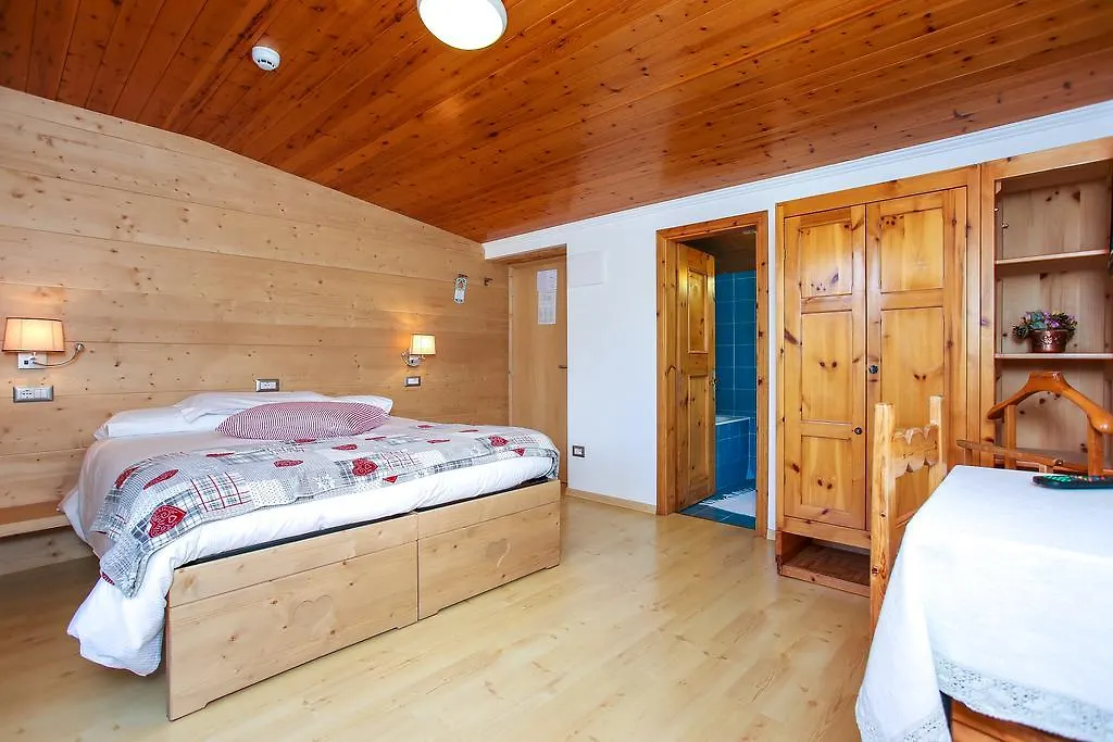 Szálloda Albergo Adele Bormio
