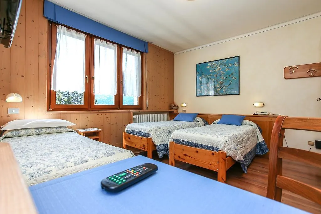 Szálloda Albergo Adele Bormio